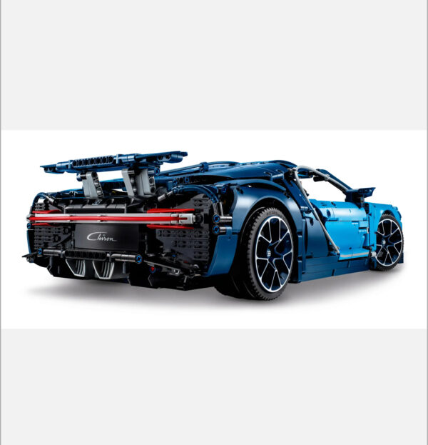 Bugatti Chiron - immagine 5