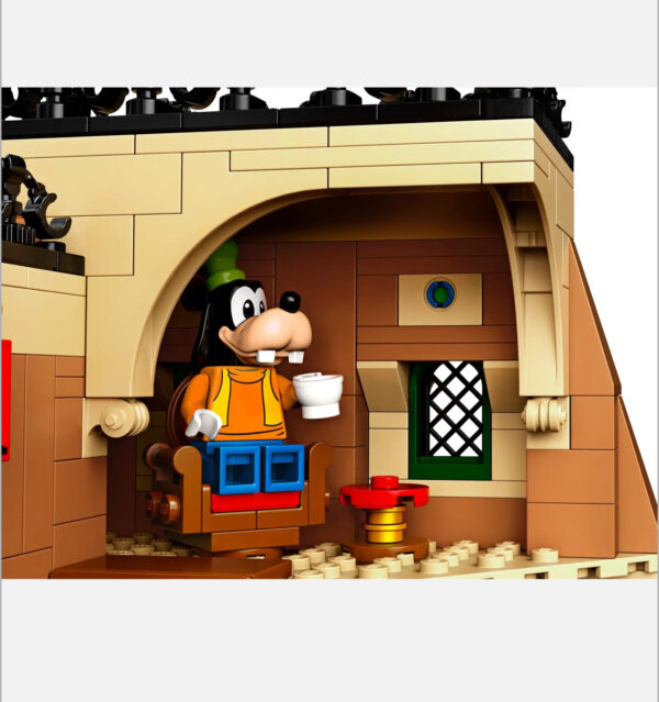 Treno e stazione Disney - immagine 7