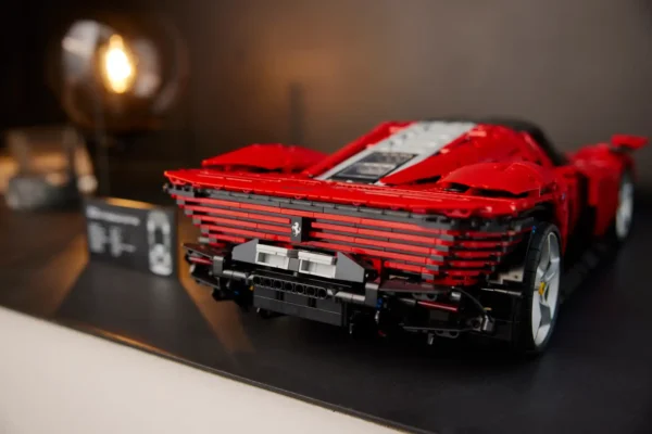 Ferrari Daytona SP3 - immagine 13