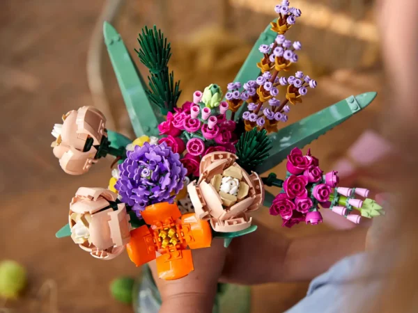 Bouquet di fiori - immagine 13