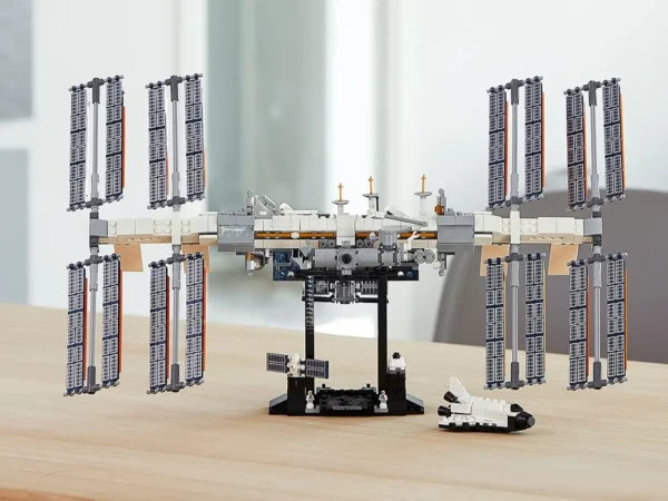 Stazione spaziale internazionale - immagine 12