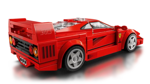 Supercar Ferrari F40 - immagine 6