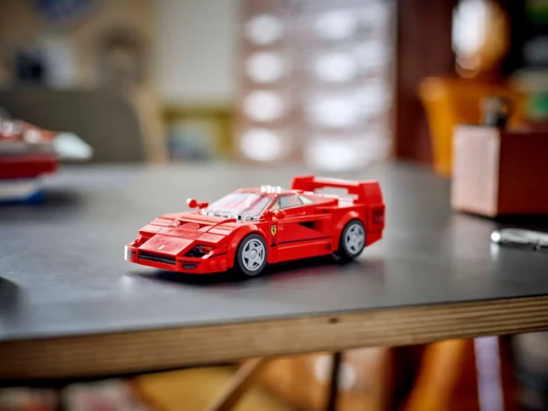 Supercar Ferrari F40 - immagine 11